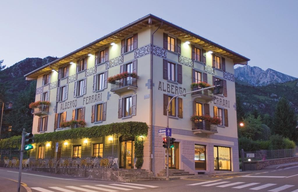 Hotel Ferrari Castione della Presolana Dış mekan fotoğraf