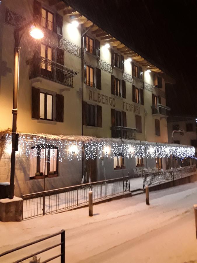 Hotel Ferrari Castione della Presolana Dış mekan fotoğraf